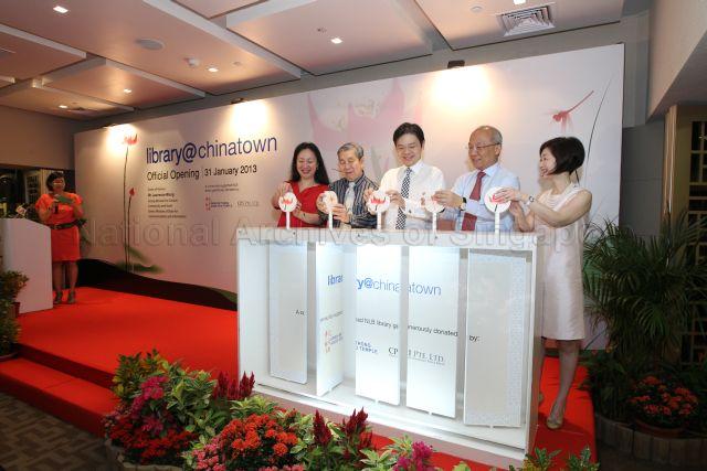 Taken at: Official opening of library@chinatown Pictured: Guest-of-Honour Acting Minister for Culture, Community and Youth and Senior Minister of State for Communications and Information Lawrence Wong, Chairman of National Library Board Yeoh Chee Yan, Chief Executive of National Library Board Elaine Ng and Board of Trustees Chairman of Kwan Im Thong Hood Cho Temple Dr Tan Choon Kim