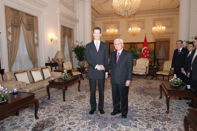 Taken at: His Serene Highness Hereditary Prince Alois Philipp Maria of Liechtenstein calling on President Tony Tan Keng Yam at West Drawing Room, Istana<br />Pictured: President Tony Tan Keng Yam and His Serene Highness Hereditary Prince Alois Philipp Maria of Liechtenstein