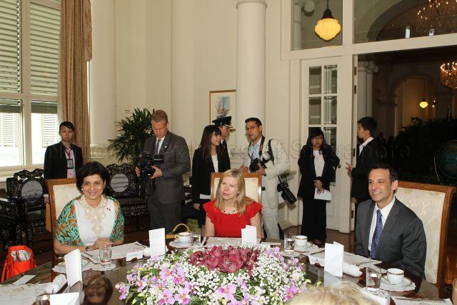Dr Howard Krein (seated, right), son-in-law of Vice President of the United States of America Joe Biden attending tea at the Istana hosted by Mrs Mary Tan (not pictured), wife of President Tony Tan Keng Yam