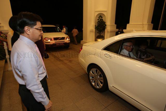 Minister for Education Heng Swee Keat looking on at President Tony Tan and Mrs Mary Tan (seated in the car) departing the Teachers' Day reception and presentation of President's Award for Teachers. The event is held at the Istana.