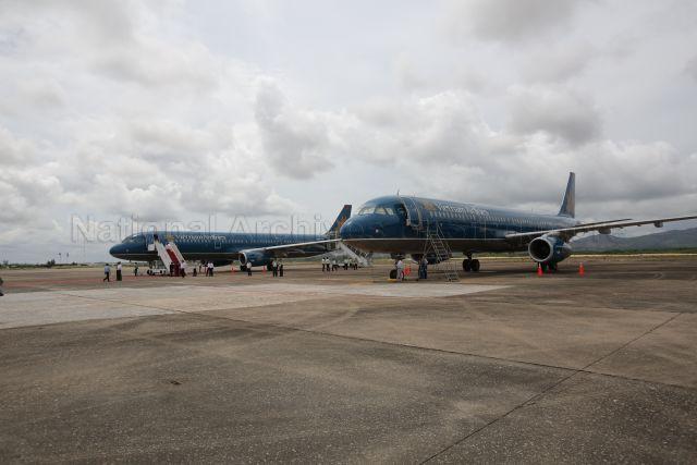 Photo of planes at Chu Lai International Airport in Quang Ngam, Vietnam.