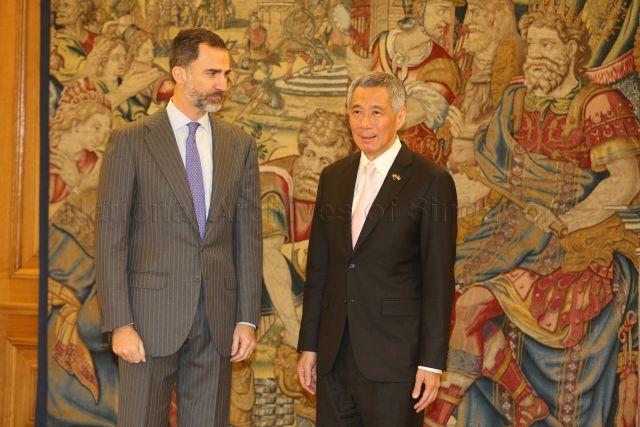 Taken at: Audience with King Felipe VI of Spain at Palacio de la Zarzuela in Spain<br />Pictured: Prime Minister Lee Hsien Loong and King Felipe VI of Spain