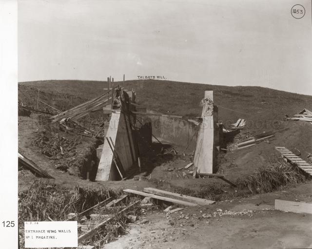 Singapore Naval Base - Entrance wing walls No.1 magazine