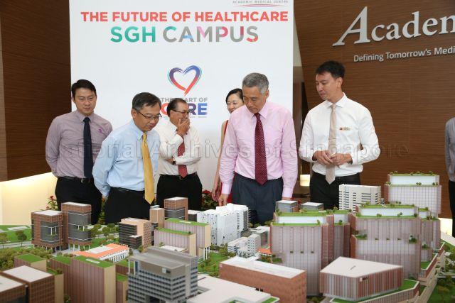 Taken at: Launch of Singapore General Hospital (SGH) Outram Campus Master Plan at Academia, 20 College Road by Prime Minister Lee Hsien Loong Pictured: Prime Minister Lee Hsien Loong, Minister for Health Gan Kim Yong, Minister of State for Health Dr Lam Pin Min, Chairman SingHealth Peter Seah and Group CEO of Singhealth Professor Ivy Ng Swee Lian