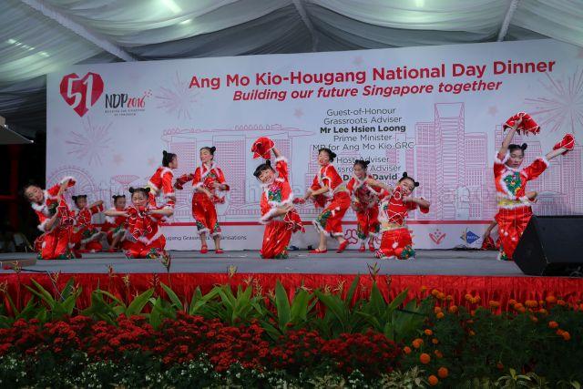 Taken at: Ang Mo Kio-Hougang National Day Dinner at a park marquee between Block 685 and 698 Hougang Street 61