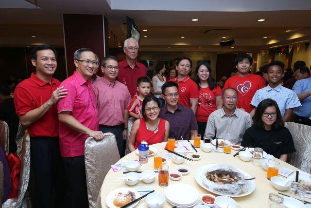 Taken at: Marine Parade National Day Dinner at Roland Restaurant Pictured: Guest-of-Honour Emeritus Senior Minister Goh Chok Tong, Member of Parliament for Marine Parade Group Representation Constituency (GRC) Edwin Tong Chun Fai and Deputy Speaker of Parliament Lim Biow Chuan