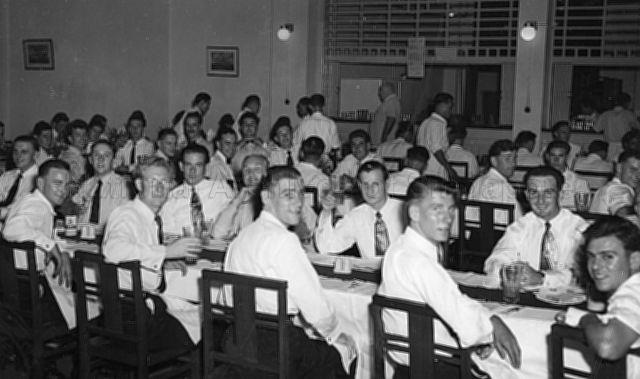 Dinner of 390 MU at Union Jack Club, Singapore, in 1952