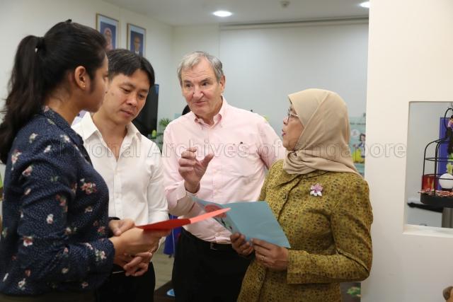 Taken at: Official opening of Safe Space@ PAVE at Block 305, Yishun Central. Pictured: President Halimah Yacob, President of Pave Michael Gray and Adviser of Nee Soon GRC Louis Ng.