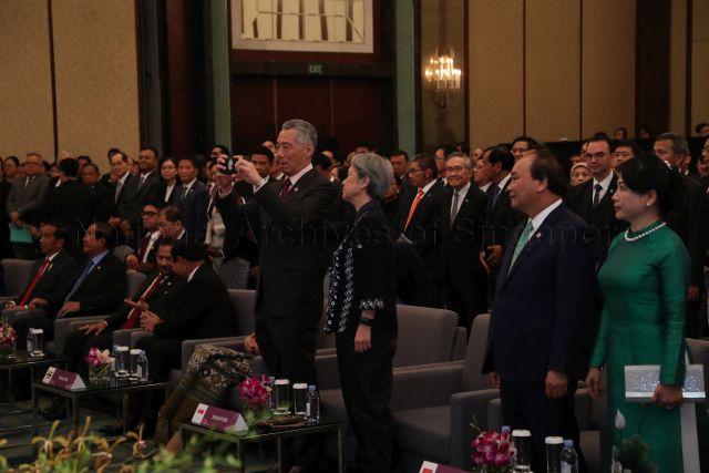 Taken at: Opening Ceremony of the 32nd ASEAN Summit at Shangri-La Hotel Pictured: Prime Minister Lee Hsien Loong, his wife Madam Ho Ching, President of Indonesia Joko Widodo, Prime Minister of Cambodia Hun Sen, Sultan and Yang di-Pertuan of Brunei and the Prime Minister of Brunei Hassanal Bolkiah, Prime Minister of the Socialist Republic of Vietnam Nguyen Xuan Phuc and his wife Tran Thi Nguyet Thu