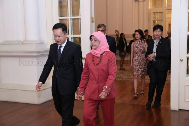 Taken at: Swearing-in and appointment ceremony of Justice Ang Cheng Hock as Judicial Commissioners of The Supreme Court at the Istana &nbsp;Pictured: President Halimah Yacob, Justice Ang Cheng Hock and Chief Justice Sundaresh Menon (partially hidden)