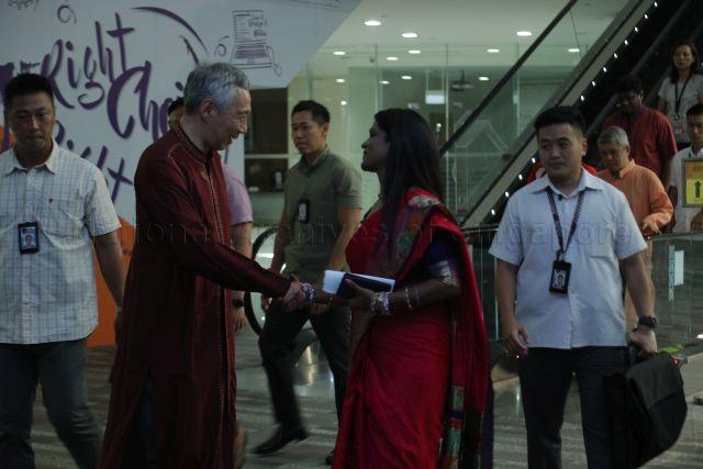 Taken at: Ang Mo Kio Indian Activity Executive Committee (IAEC) Rhythm in Unity at Institute of Technical Education (ITE) Central &nbsp;Pictured: Prime Minister Lee Hsien Loong and Member of Parliament for Ang Mo Kio Ang Hin Kee