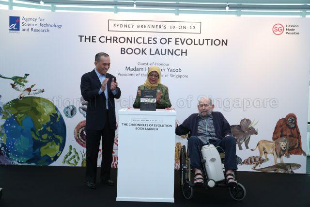 Taken at: Book launch of Dr Sydney Brenner's 10-on-10: The Chronicles of Evolution at The Pod in the National Library &nbsp;Pictured: Guest-of-Honour President Halimah Yacob, Nobel Laureate and Senior Fellow at the Agency for Science, Technology and Research (A*STAR) Dr Sydney Brenner and Executive Chairman of A*STAR Lim Chuan Poh