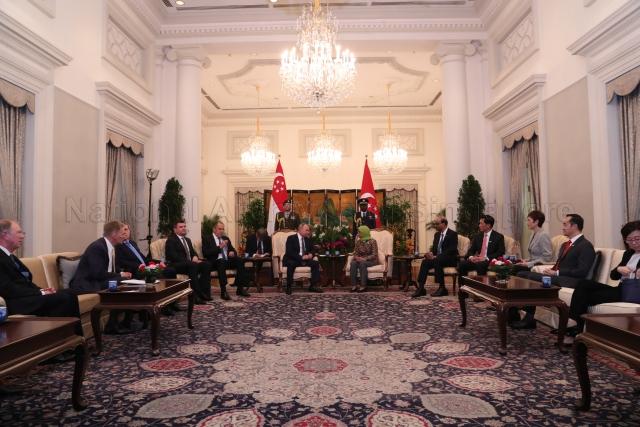 Taken at: Call on Singapore President Halimah Yacob by Russian President Vladimir Putin at Istana during his two-day state visit in Singapore. Pictured: Singapore President Halimah Yacob, Russian President Vladimir Putin, Deputy Prime Minister Tharman Shanmugaratnam, Minister for Education Ong Ye Kung and Minister for Manpower Josephine Teo.