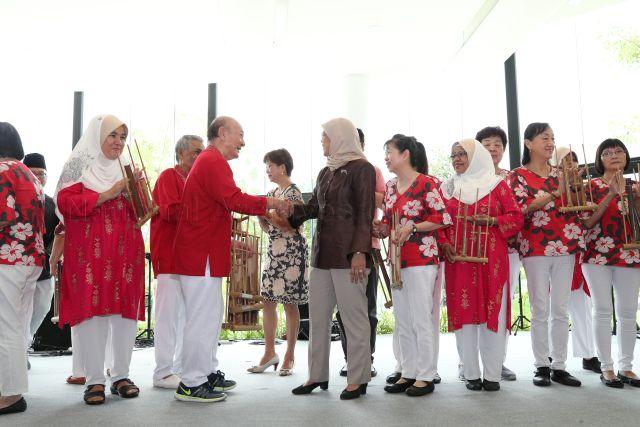 Taken at: Launch of Bayfront Plaza by President Halimah Yacob at Gardens by the Bay Pictured: Guest-of-Honour President Halimah Yacob, Minister for National Development and Second Minister for Finance Lawrence Wong and Mayor of Central Singapore District Denise Phua