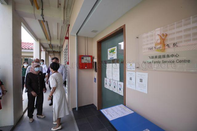 Taken at: Visit to Fei Yue Family Service Centre (Choa Chu Kang) at Block 280 Choa Chu Kang Avenue 3, #01-360, Singapore 680280 Pictured: President Halimah Yacob, Chief Executive of Fei Yue Community Services Arthur Ling Koon Hwai and Co-founder of Fei Yue Community Services Leng Chin Fai