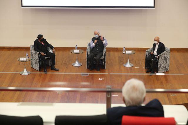 Taken at: Singapore Indian Chamber of Commerce (SICCI) Fireside Chat: Standing Tall at RELC International Hotel Pictured: Emeritus Senior Minister Goh Chok Tong, SICCI Chairman Dr T Chandroo and Senior Fellow at the S Rajaratnam School of International Studies and Editor-At-Large with The Straits Times Han Fook Kwang