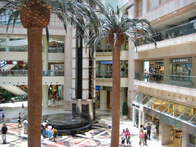 Photograph of Raffles City shopping centre atrium