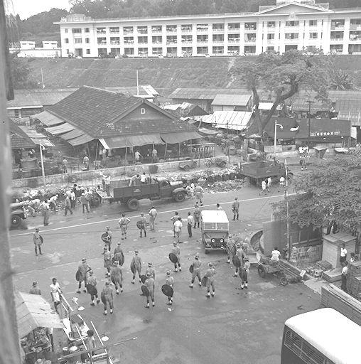 People's Park Market and Lower Barracks on Pearl's Hill.