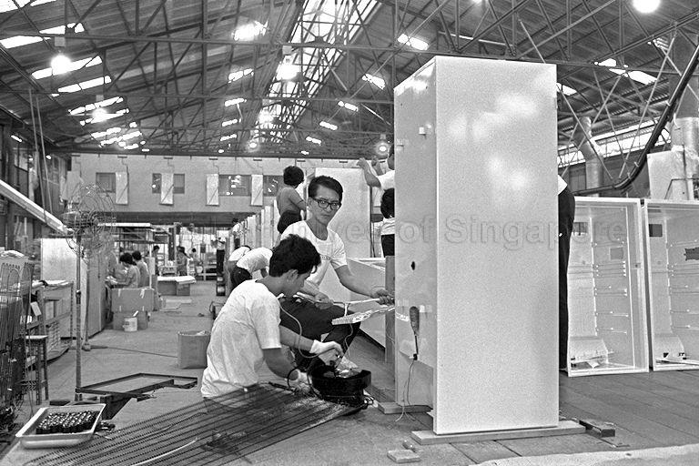 PANELECTRIC WORKERS ASSEMBLING THE NEW 'PERMADOOR'
